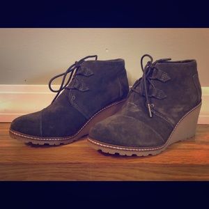 Toms Desert Wedge Booties - NWOT